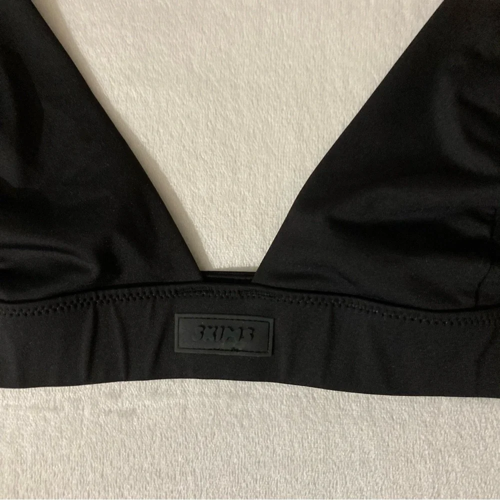 SKIMS Plunge Bikini Top